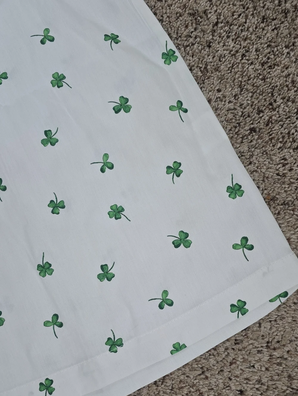 NEW -Petite Plume sz 10 Delphine Shamrocks Nightgown